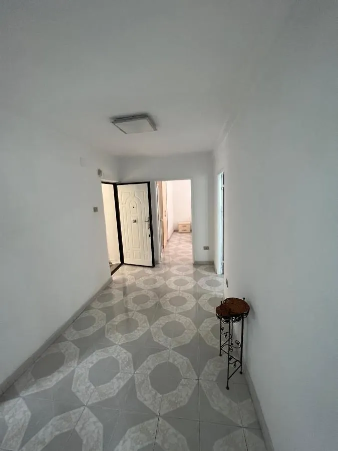 Apartment Shtepi Me Qera Vlore